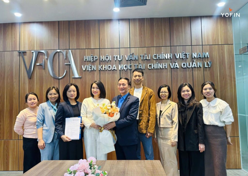 Buổi lễ đã diễn ra thành công tốt đẹp.