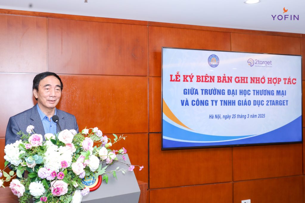 TS. Lê Minh Nghĩa – Chủ tịch hiệp hội VFCA phát biểu về tầm quan trọng của Quản lý tài chính cá nhân tại lễ ký kết.